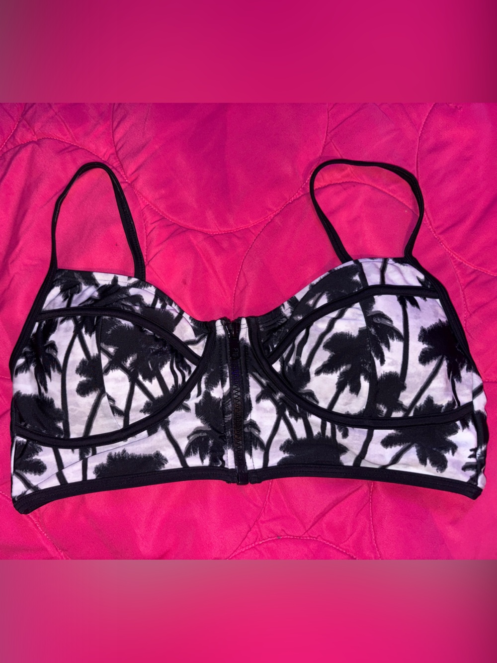 Xhilaration Black & White Palm-Print Front-Zip Balconette Bra